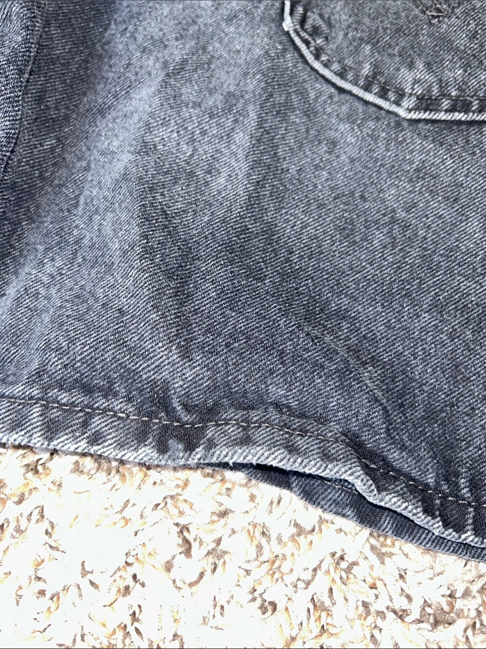Levi’s High Baggy Shorts Black Denim - Women’s 26 - Picture 5 of 6